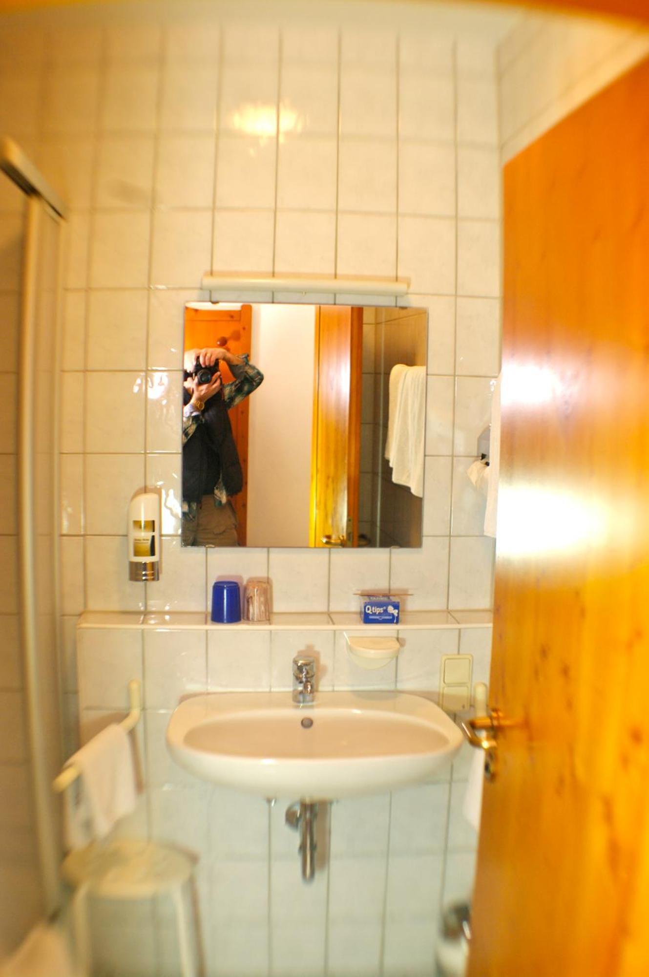 Gasthof Zum Kauzen Ochsenfurt Bagian luar foto