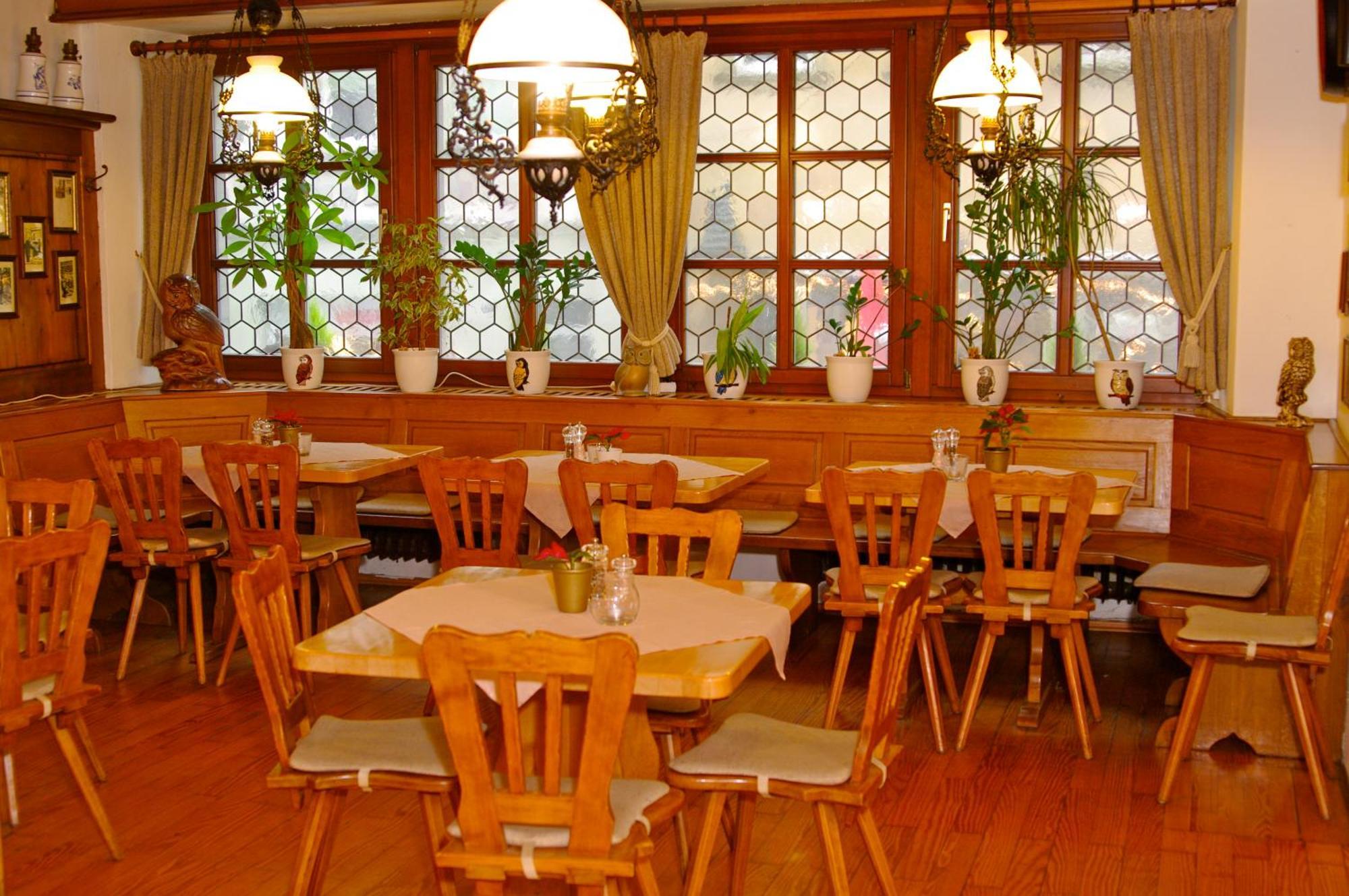 Gasthof Zum Kauzen Ochsenfurt Bagian luar foto