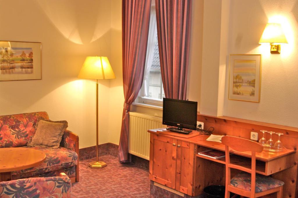 Gasthof Zum Kauzen Ochsenfurt Ruang foto